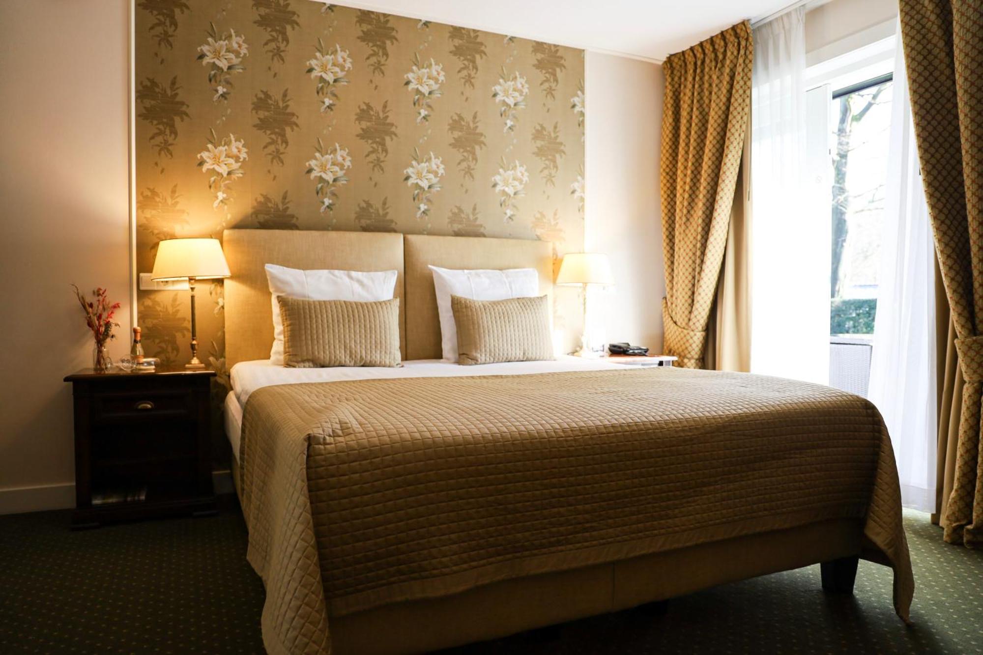 De Lunterse Boer Hotell Lunteren Exteriör bild